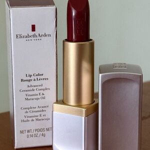 Lipstick- Elizabeth Arden